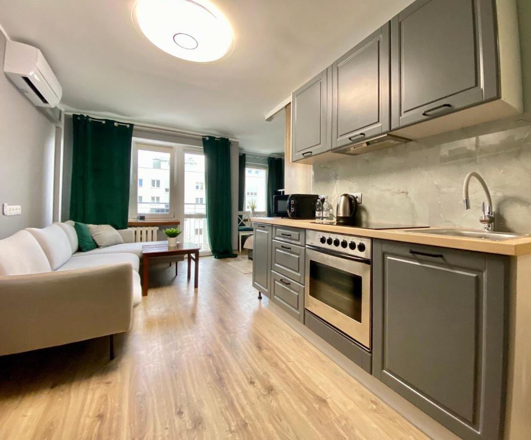 K22 Al Jana Pawla II Apartments 1 바르샤바 외부 사진