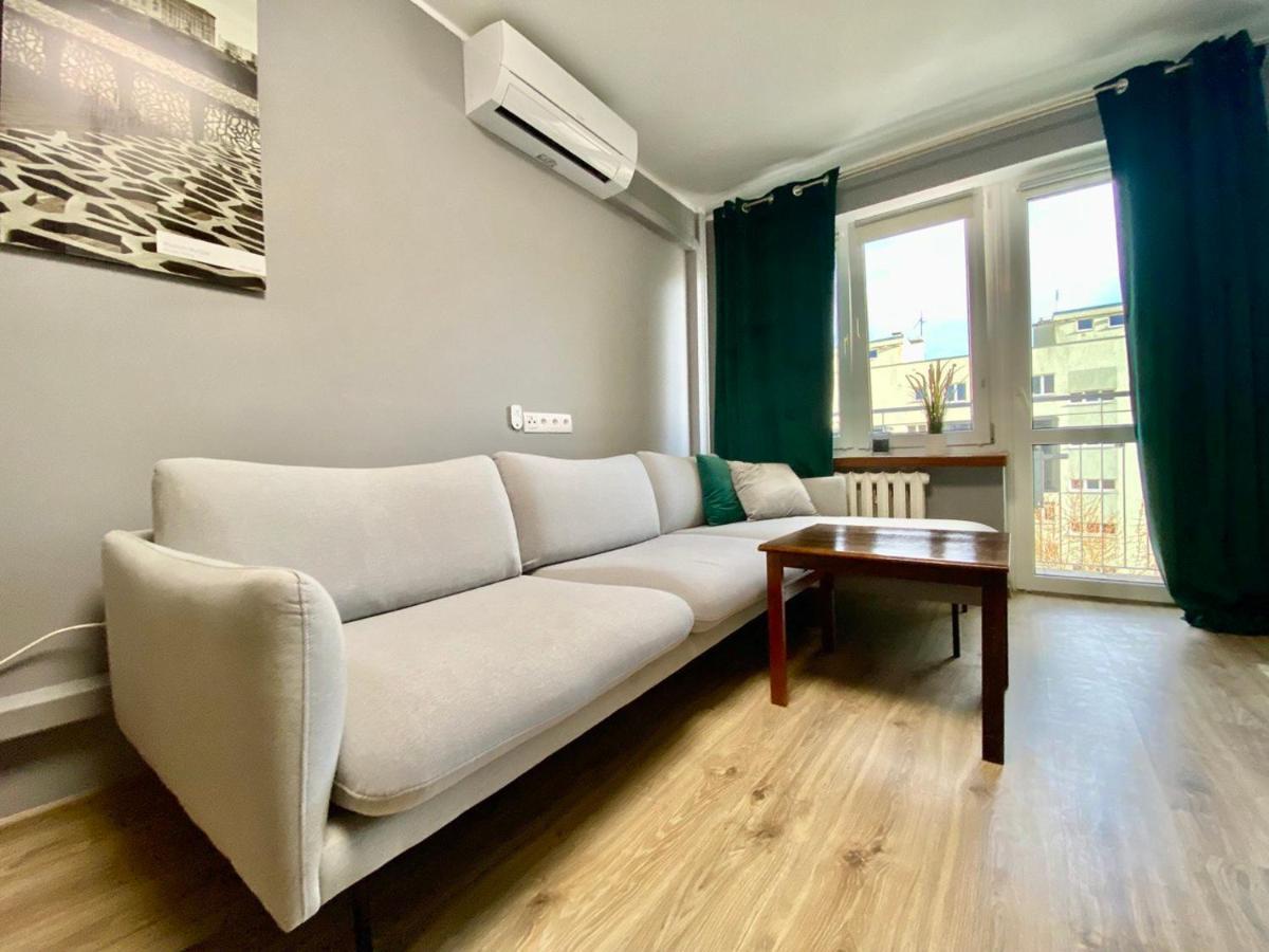 K22 Al Jana Pawla II Apartments 1 바르샤바 외부 사진